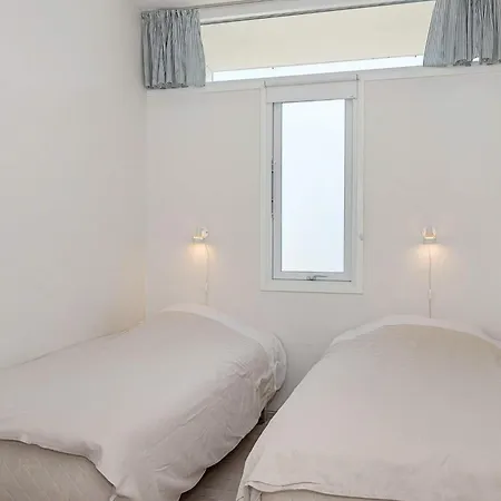 Apartment 8 Person On A In Glesborg